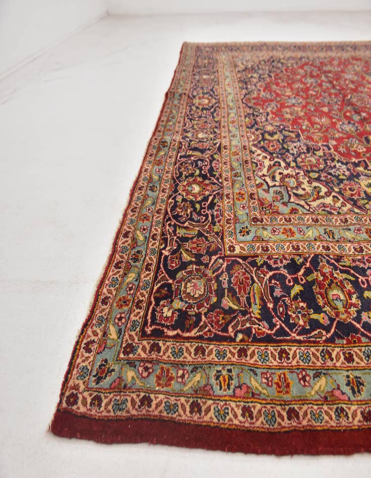 Detail image of 9' 10 x 13' 3 Hand Knotted Kashan Persian Wool Rug
