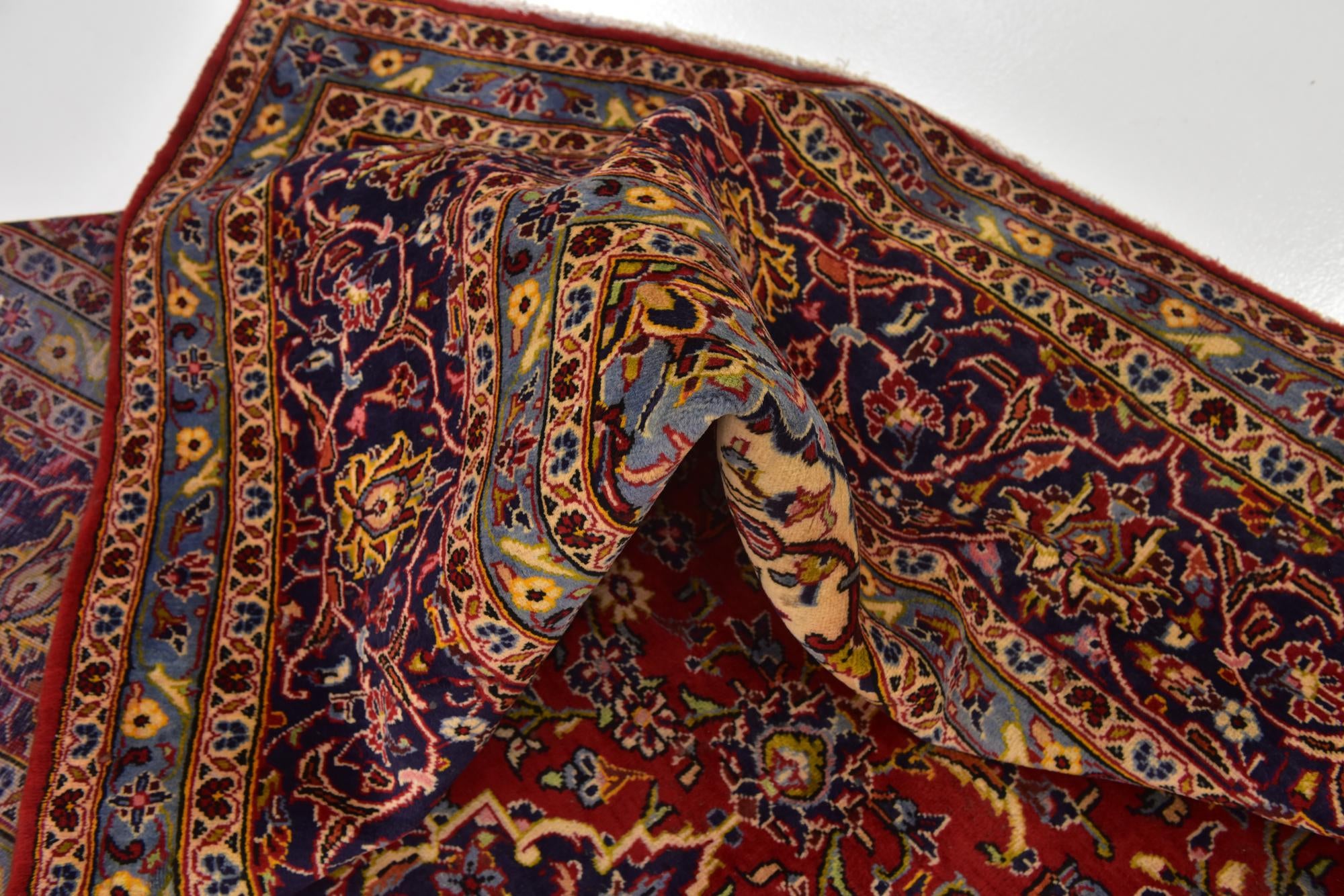 9' 7 x 12' 10 Hand Knotted Kashan Persian Wool Rug