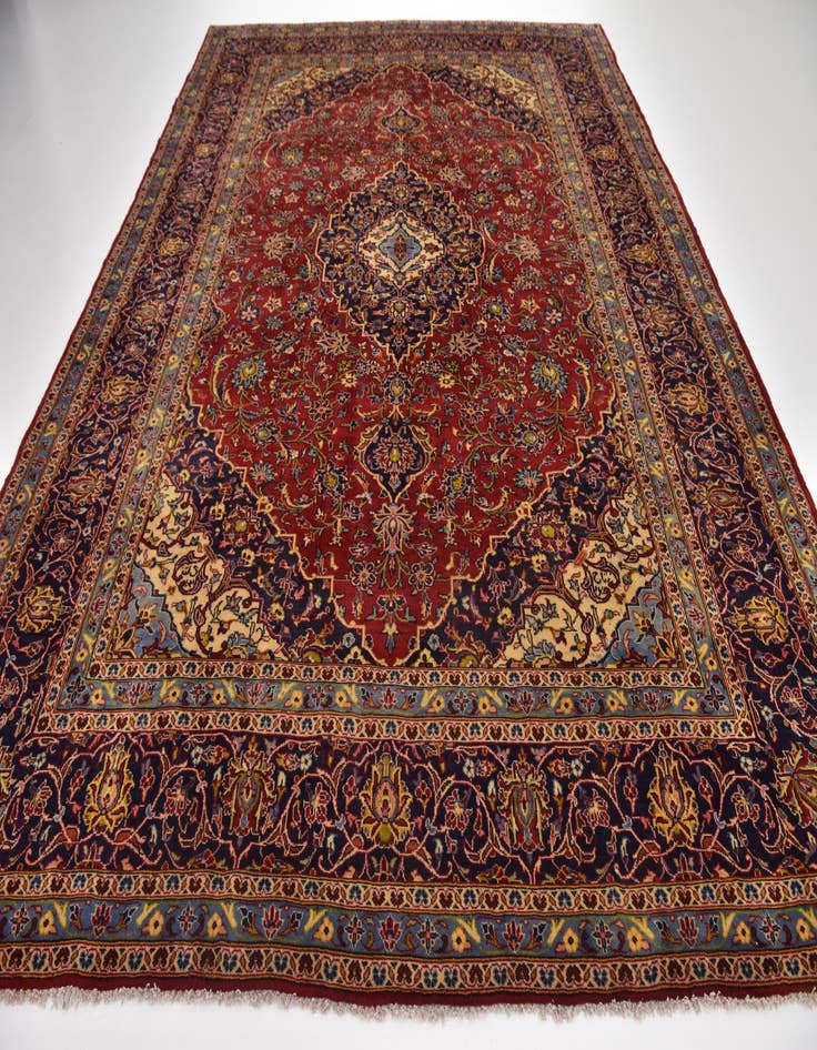 Detail image of 9' 7 x 12' 10 Hand Knotted Kashan Persian Wool Rug