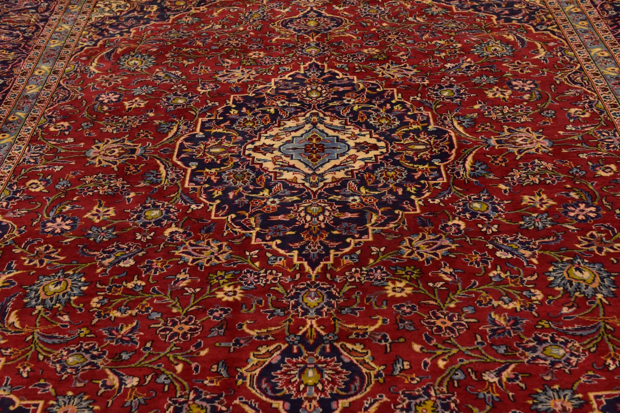 9' 7 x 12' 10 Hand Knotted Kashan Persian Wool Rug