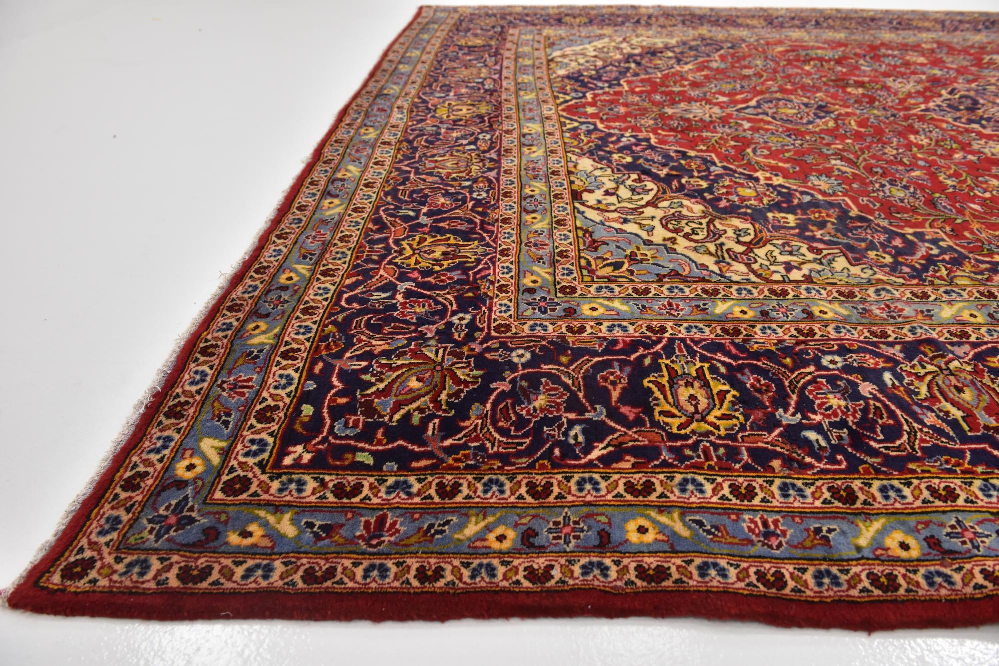 9' 7 x 12' 10 Hand Knotted Kashan Persian Wool Rug
