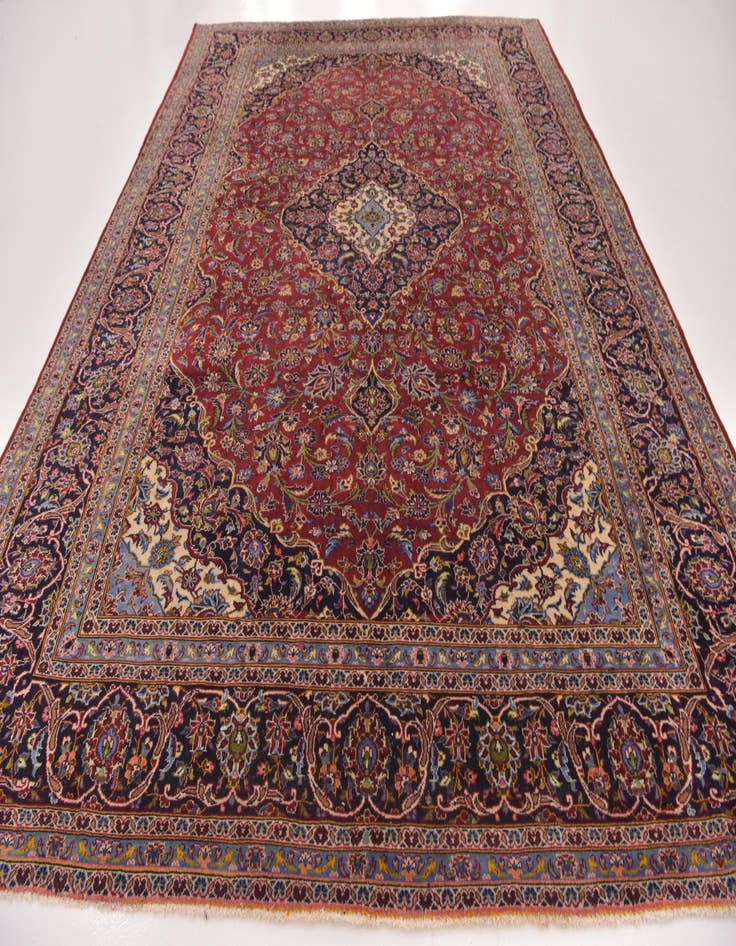 Detail image of 9' 8 x 13' 6 Hand Knotted Kashan Persian Wool Rug