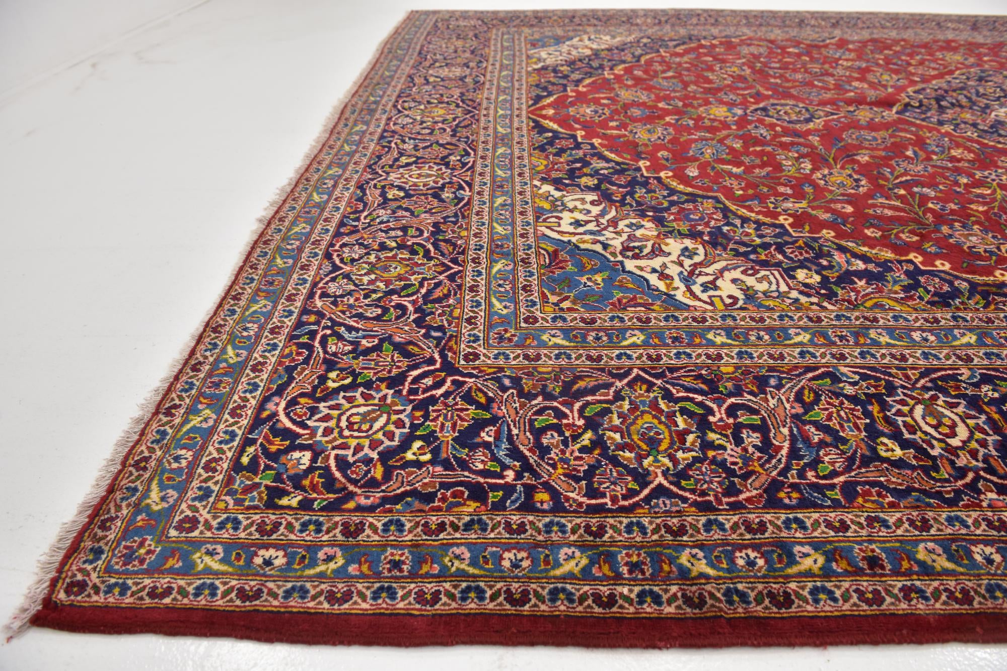9' 7 x 13' Hand Knotted Kashan Persian Wool Rug