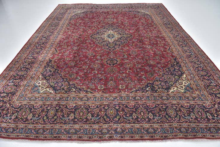 Detail image of 9' 8 x 12' 4 Hand Knotted Kashan Persian Wool Rug