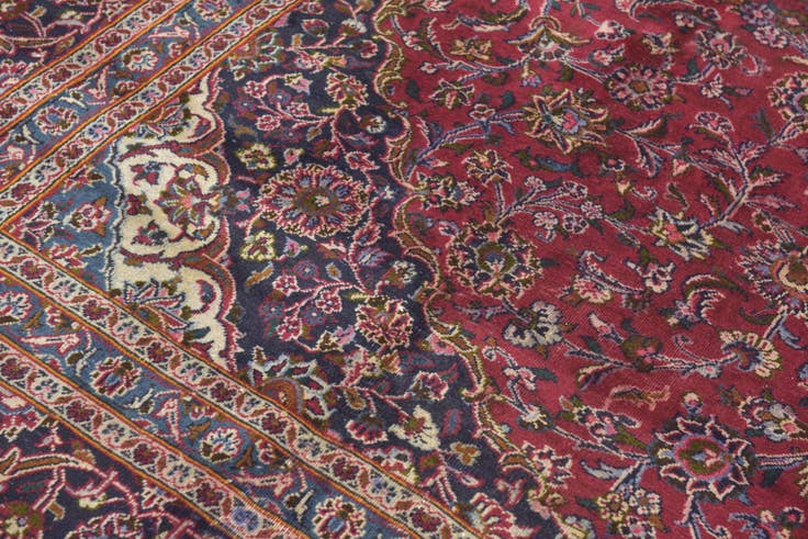Detail image of 9' 8 x 12' 4 Hand Knotted Kashan Persian Wool Rug