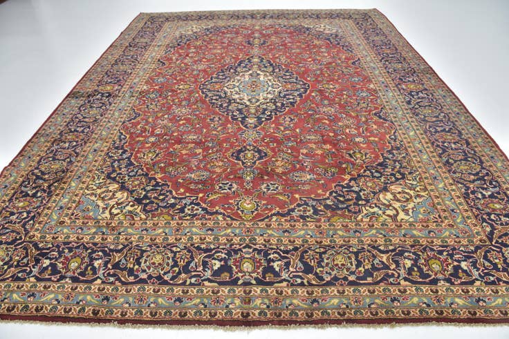 Detail image of 9' 10 x 12' 9 Hand Knotted Kashan Persian Wool Rug