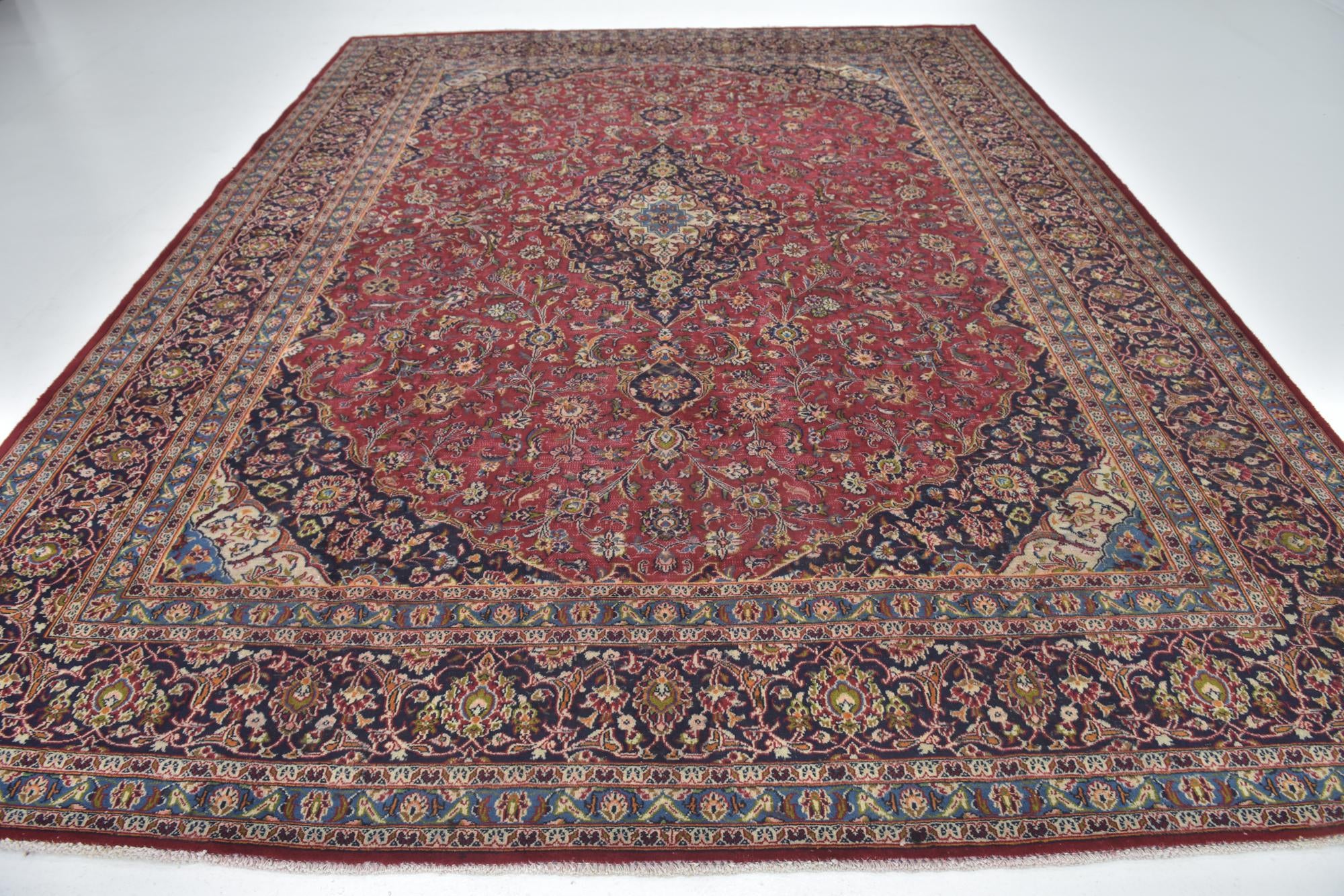 9' 6 x 12' 9 Hand Knotted Kashan Persian Wool Rug