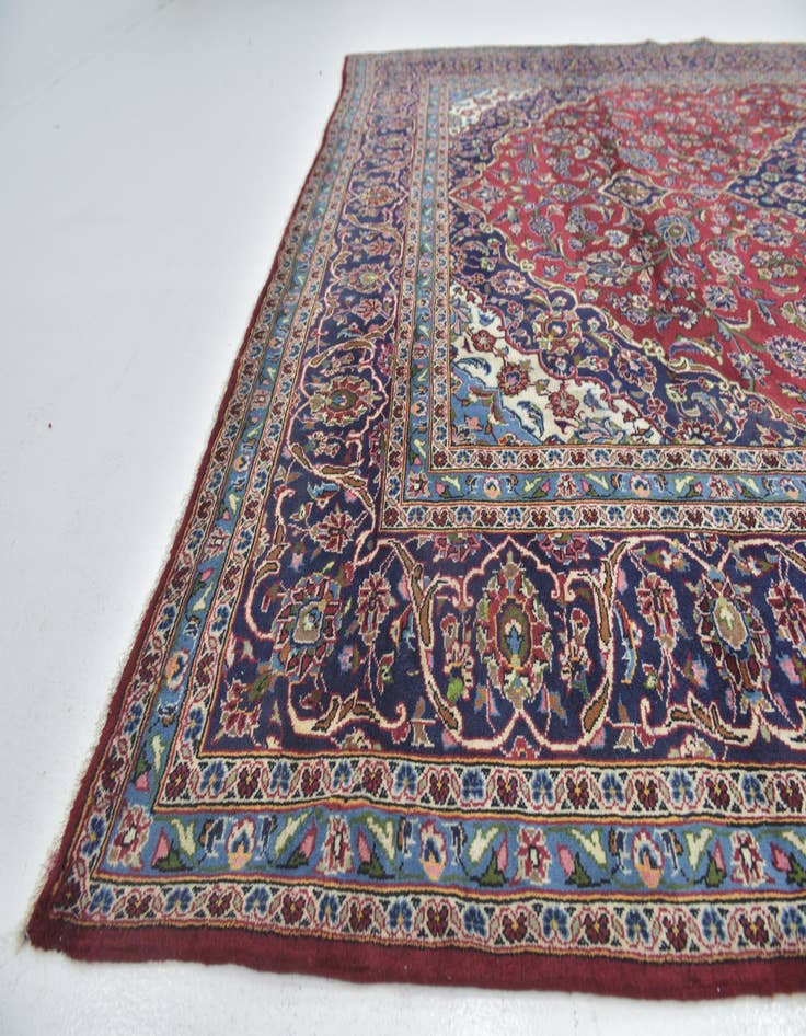Detail image of 9' 10 x 12' 10 Hand Knotted Kashan Persian Wool Rug