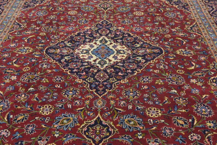 Detail image of 9' 7 x 13' 3 Hand Knotted Kashan Persian Wool Rug