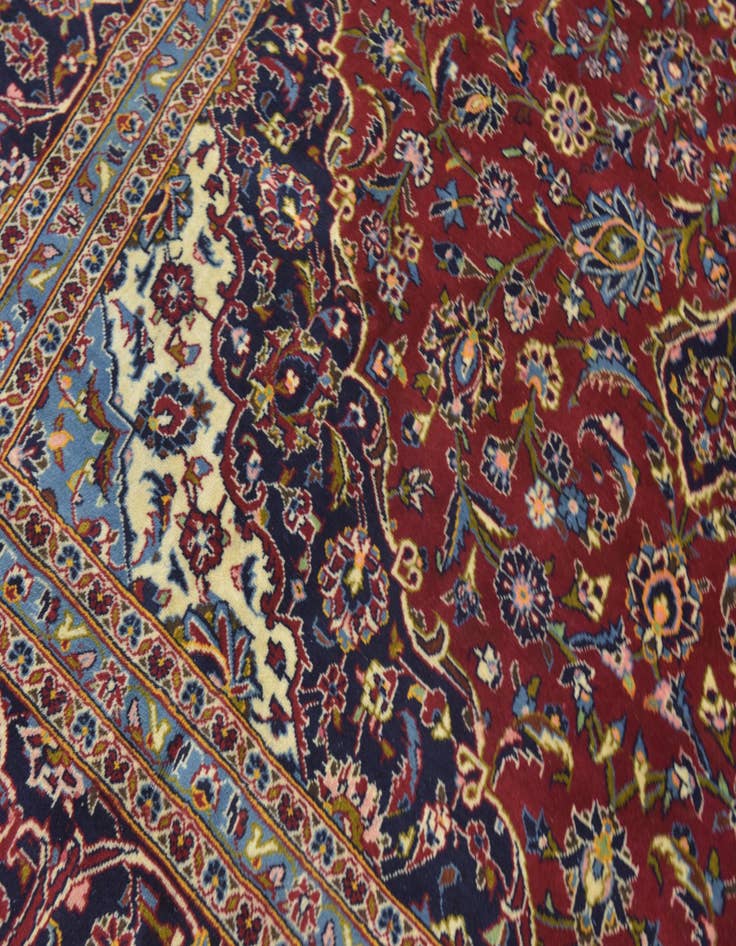 Detail image of 9' 7 x 13' 3 Hand Knotted Kashan Persian Wool Rug
