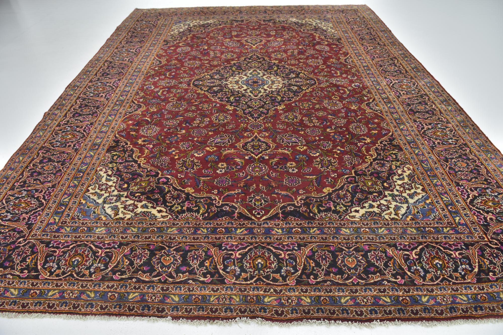 9' 9 x 13' Hand Knotted Kashan Persian Wool Rug