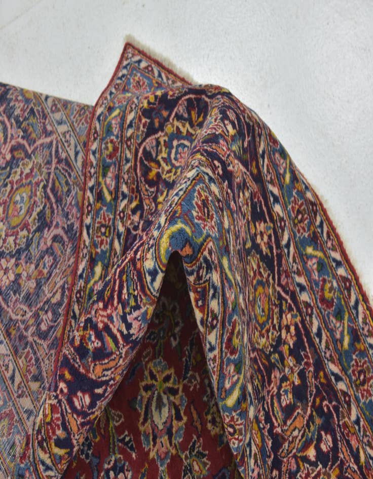 Detail image of 9' 10 x 13' 3  Hand Knotted Kashan Persian Wool Rug