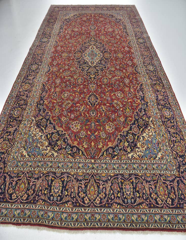 Detail image of 9' 10 x 13' 3  Hand Knotted Kashan Persian Wool Rug