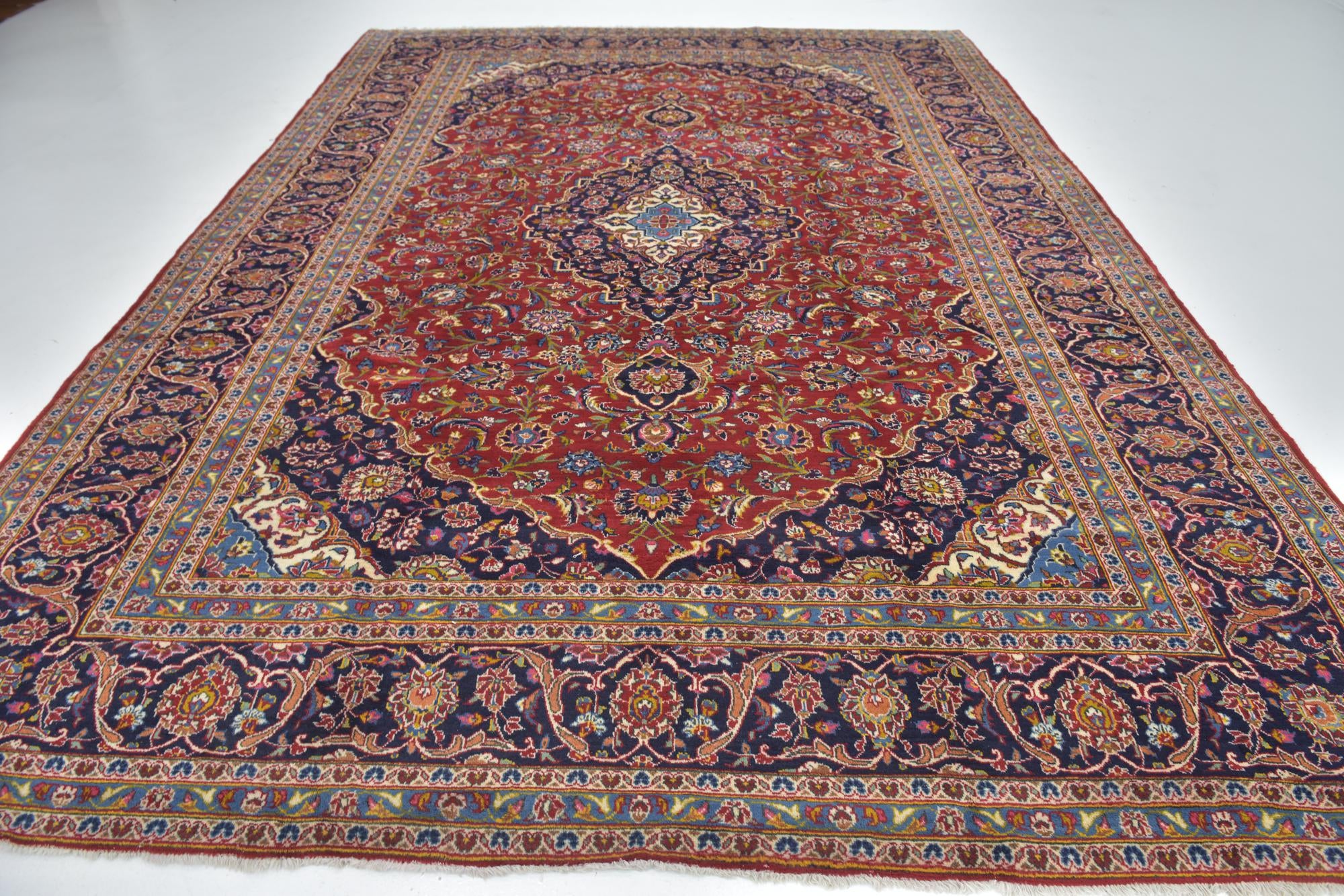 9' 6 x 13' 5 Hand Knotted Kashan Persian Wool Rug