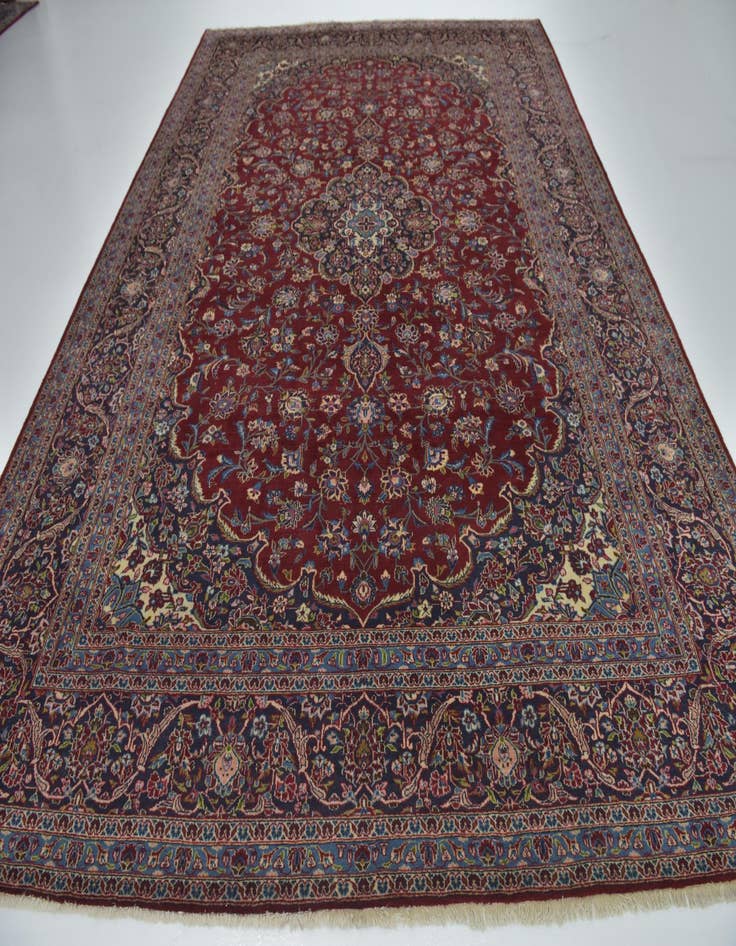 Detail image of 9' 9 x 13' 3 Hand Knotted Kashan Persian Wool Rug