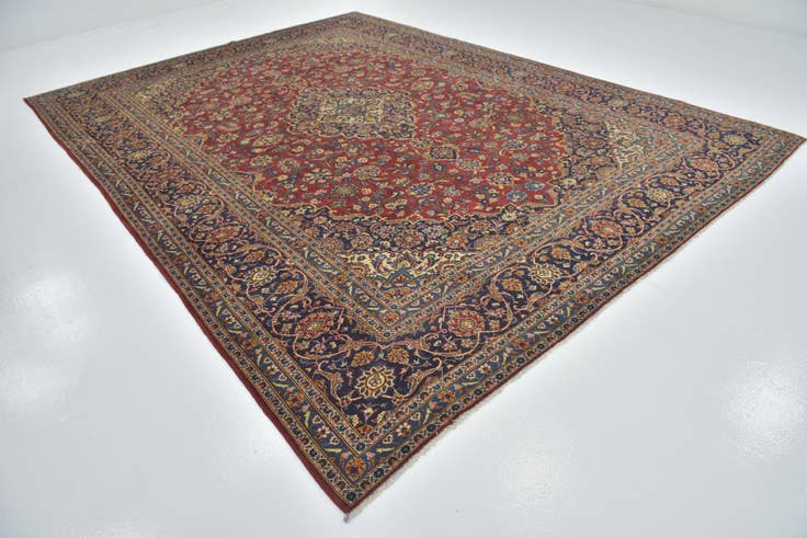 Detail image of 9' 10 x 13' 3 Hand Knotted Kashan Persian Wool Rug