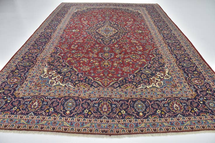 Detail image of 9' 9 x 13' 4 Hand Knotted Kashan Persian Wool Rug