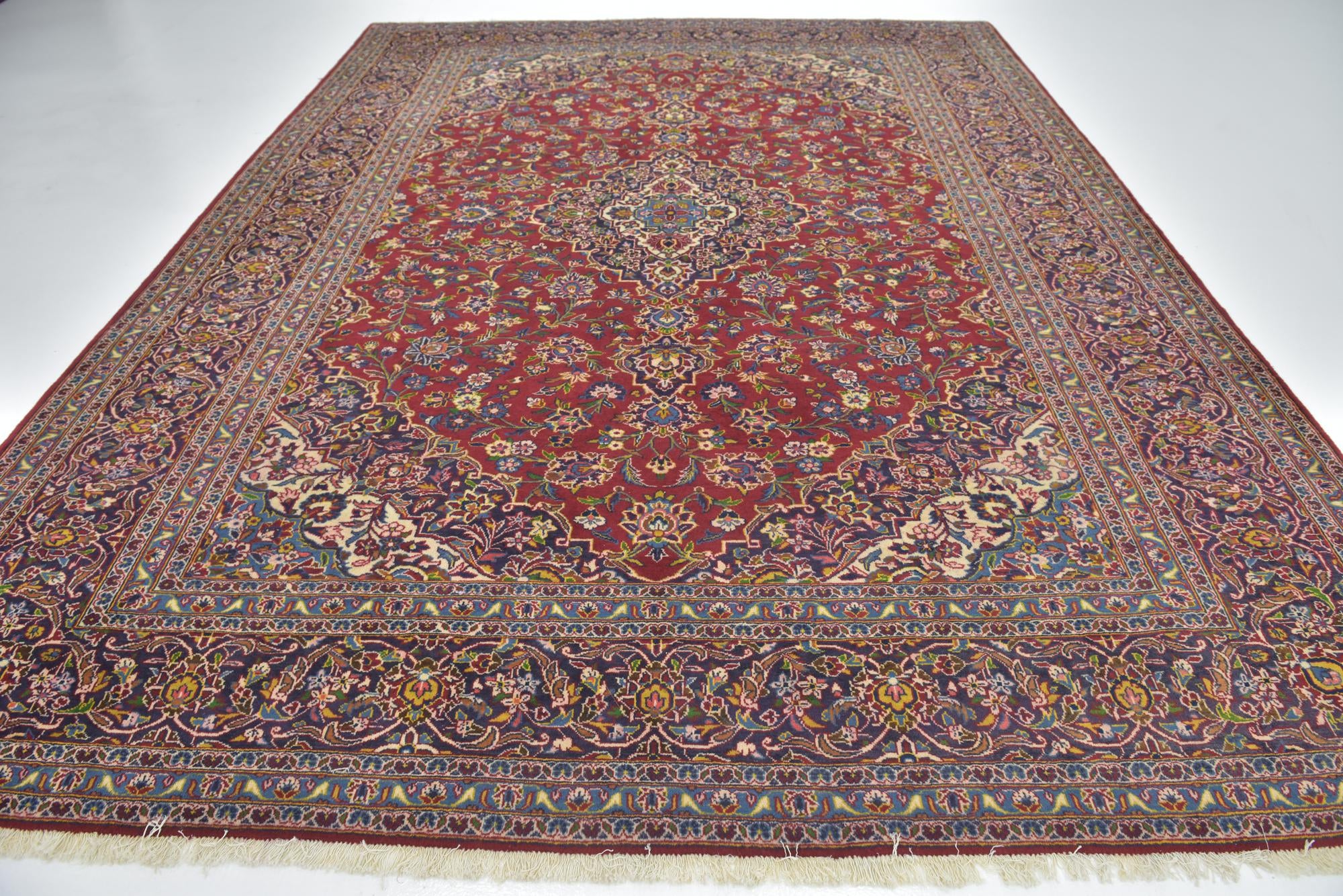 9' 8 x 12' 9 Hand Knotted Kashan Persian Wool Rug