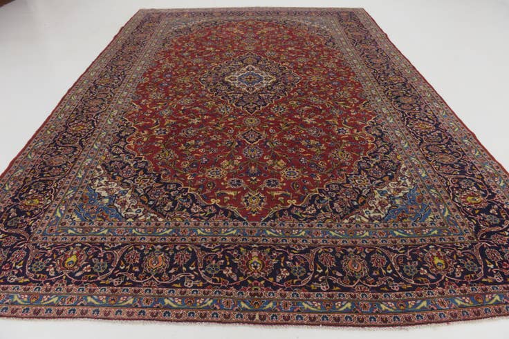 Detail image of 9' 9 x 13' 9 Hand Knotted Kashan Persian Wool Rug