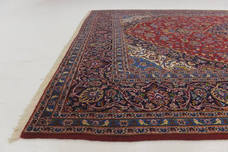 Detail image of 9' 10 x 14' 4 Hand Knotted Kashan Persian Wool Rug