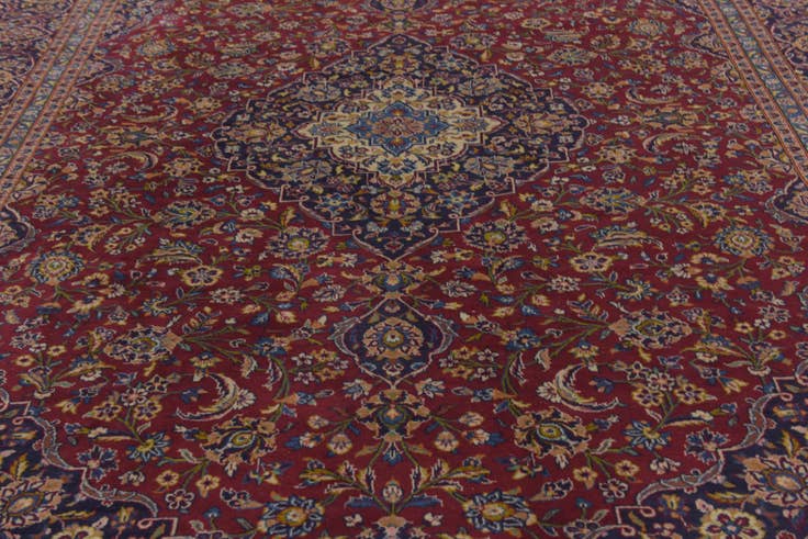 Detail image of 9' 9 x 13' 2 Hand Knotted Kashan Persian Wool Rug