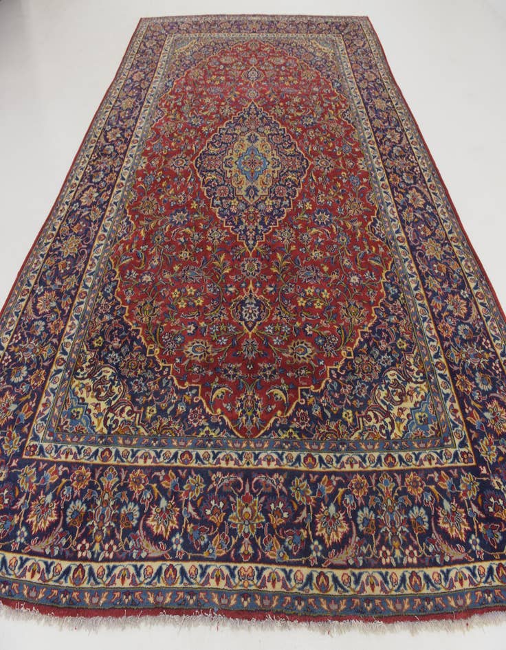 Detail image of 10' x 13' 6  Hand Knotted Kashan Persian Wool Rug