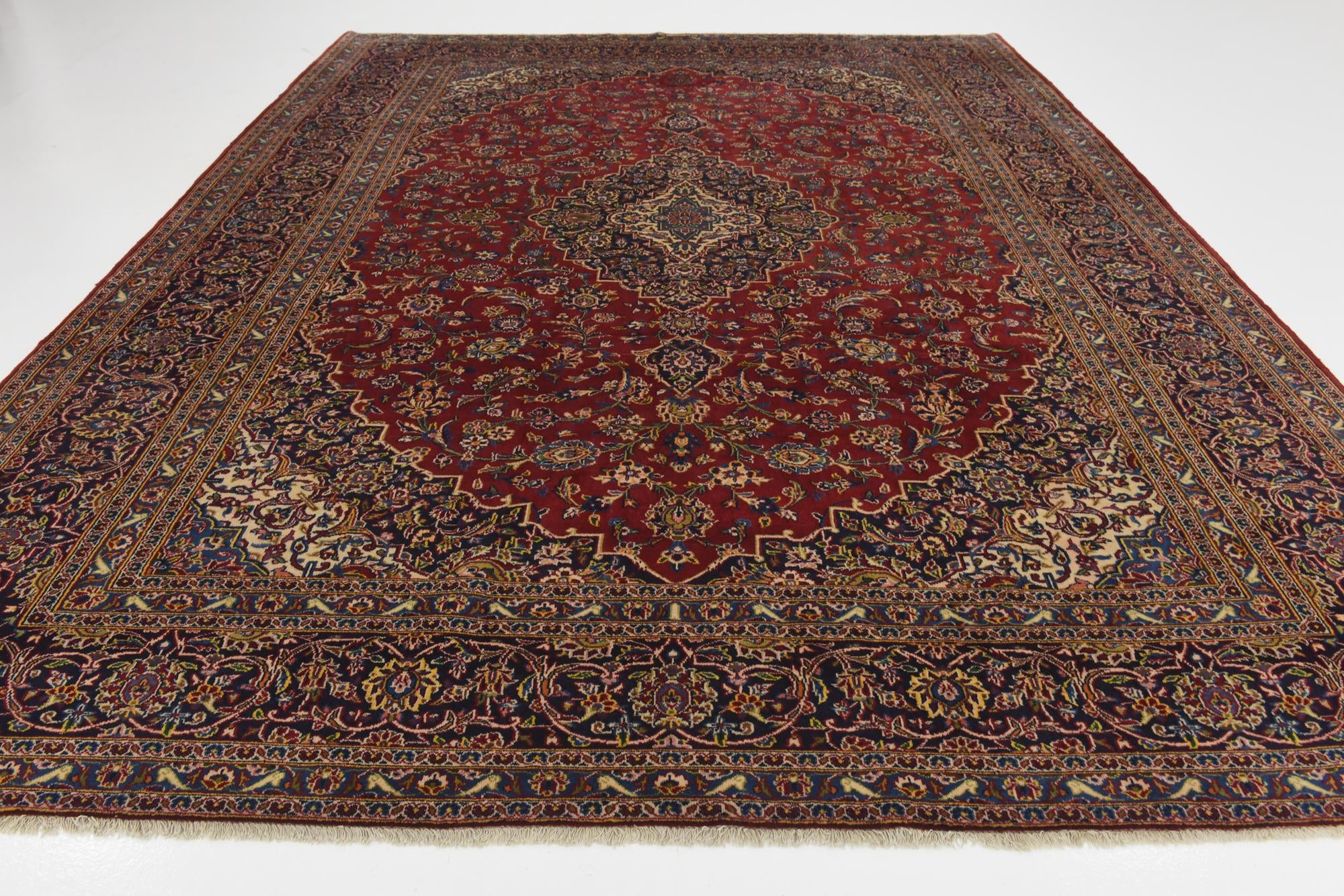 9' 6 x 13' Hand Knotted Kashan Persian Wool Rug