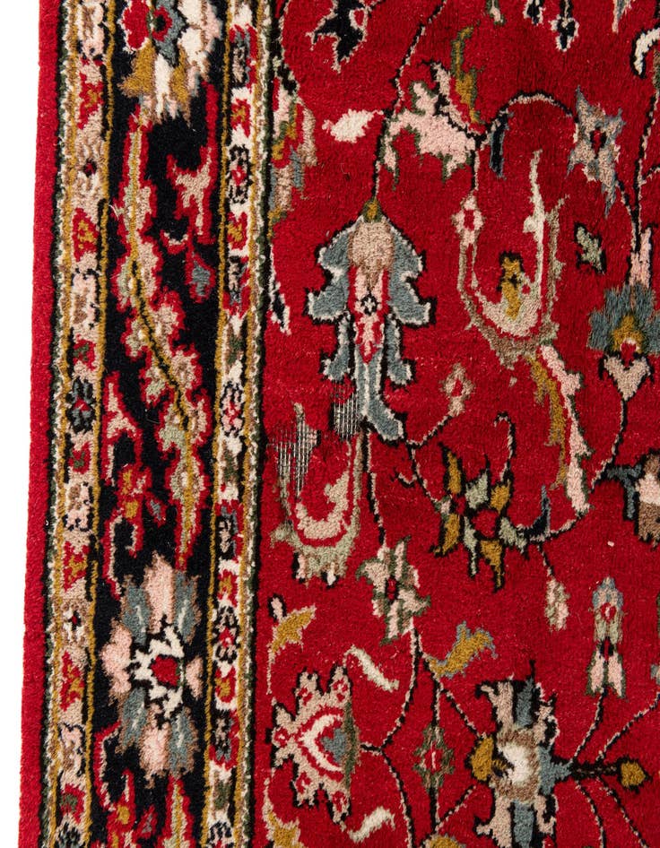 Detail image of 5' 7 x 8' 5  Hand Knotted Kashan Wool Rug