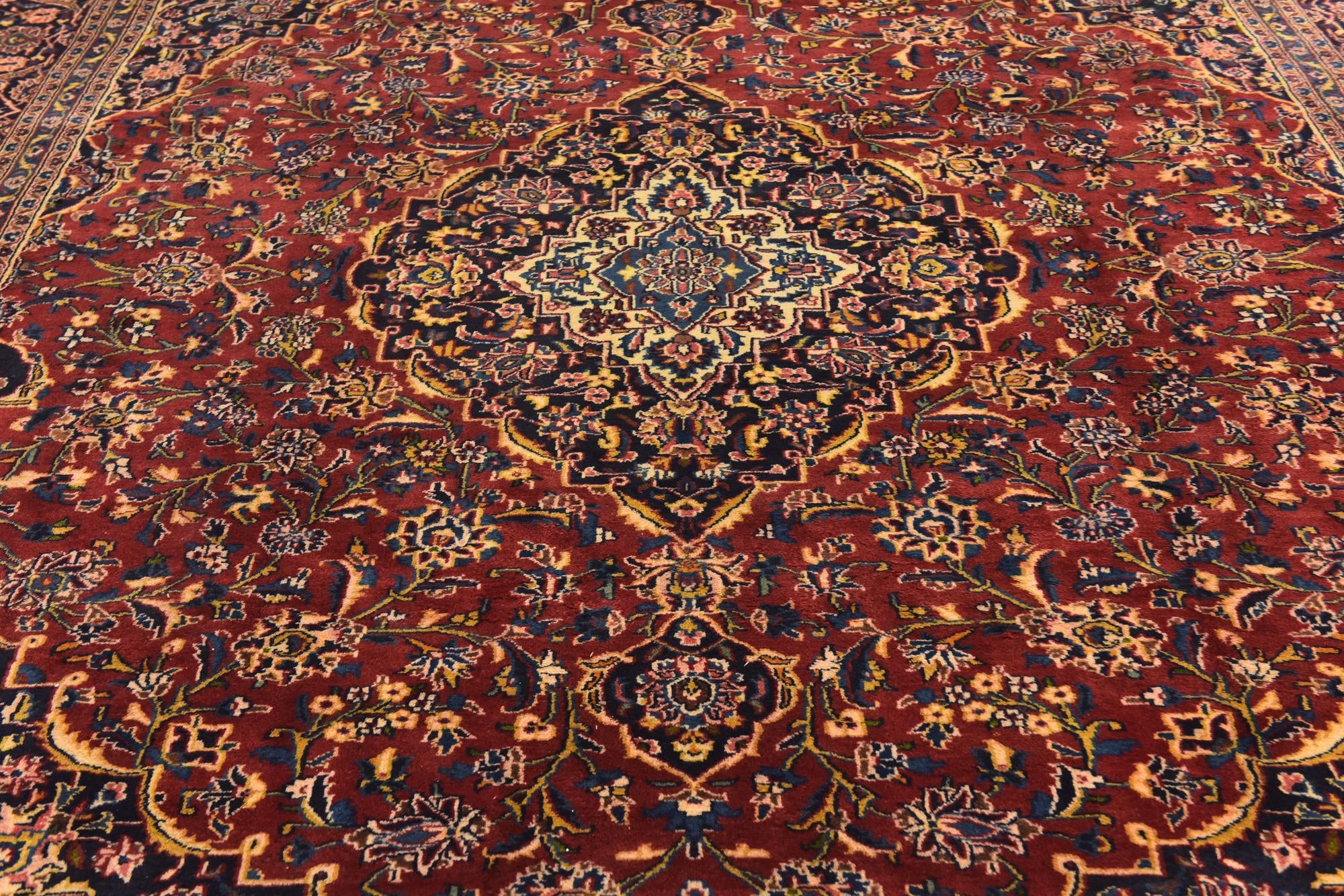 9' 10 x 12' 8 Hand Knotted Kashan Persian Wool Rug