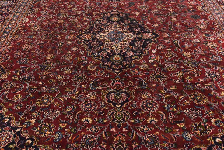 Detail image of 9' 9 x 12' 6 Hand Knotted Kashan Persian Wool Rug