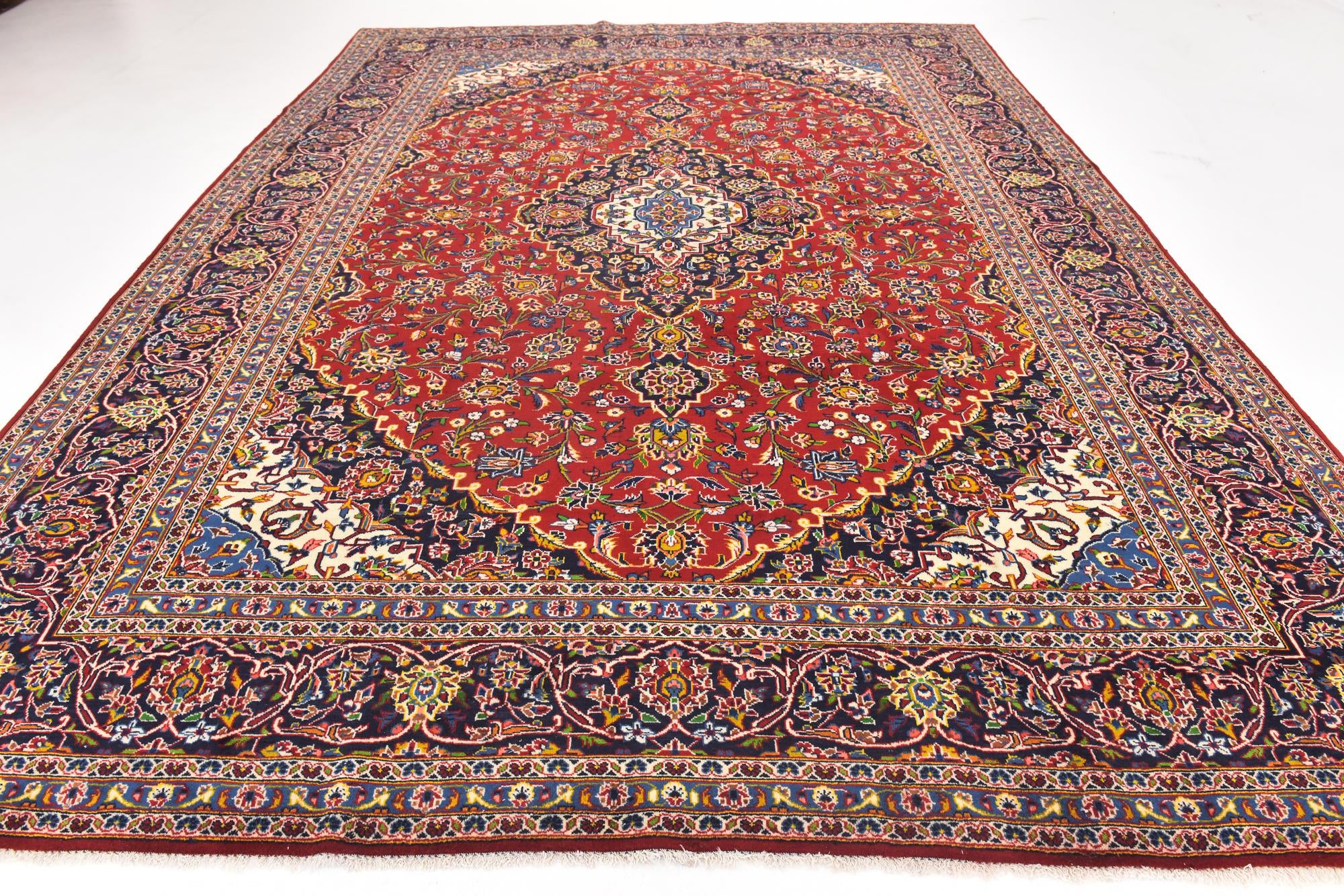 9' 10 x 13' 5 Hand Knotted Kashan Persian Wool Rug