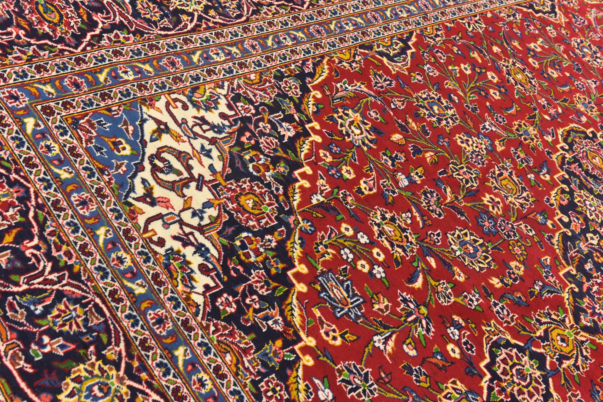 9' 10 x 13' 5 Hand Knotted Kashan Persian Wool Rug
