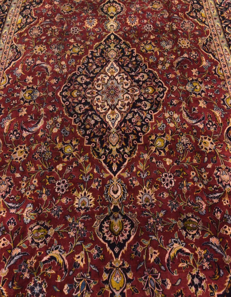 Detail image of 9' 7 x 12' 8 Hand Knotted Kashan Persian Wool Rug