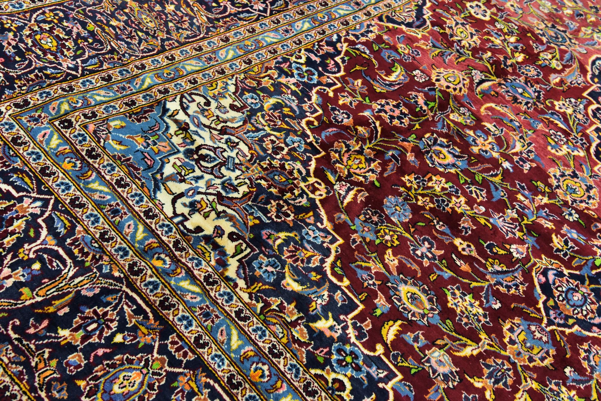 9' 9 x 13' Hand Knotted Kashan Persian Wool Rug