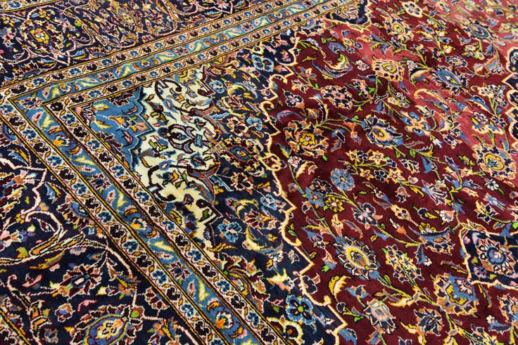 Detail image of 9' 9 x 13' Hand Knotted Kashan Persian Wool Rug
