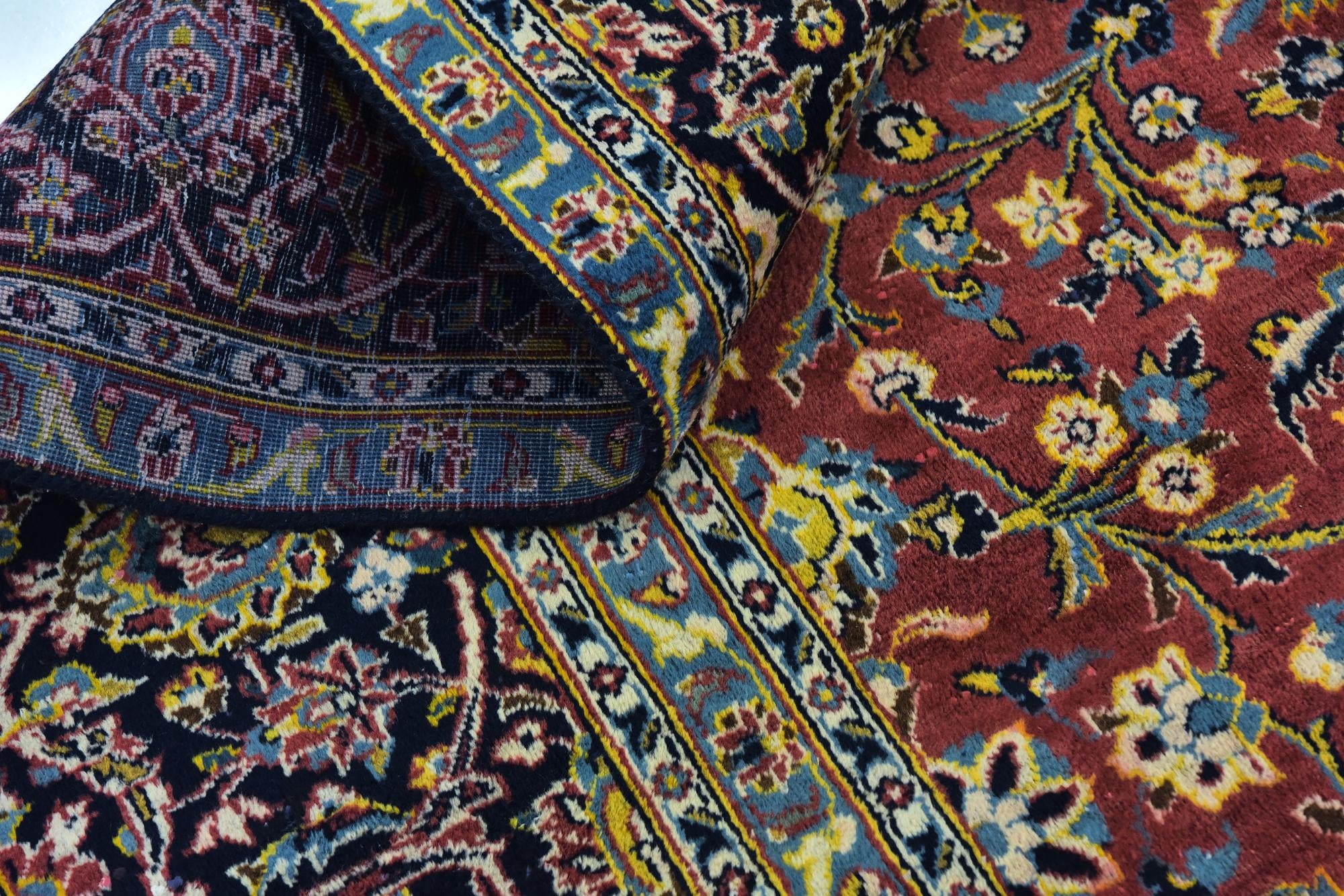 9' 7 x 12' 10 Hand Knotted Kashan Persian Wool Rug