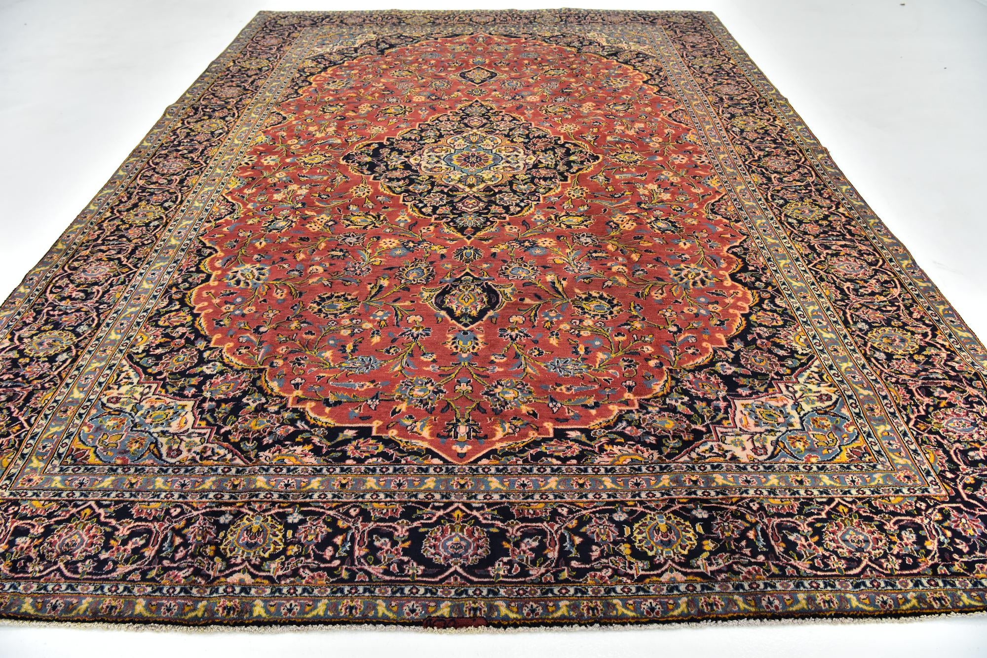 9' 7 x 12' 10 Hand Knotted Kashan Persian Wool Rug