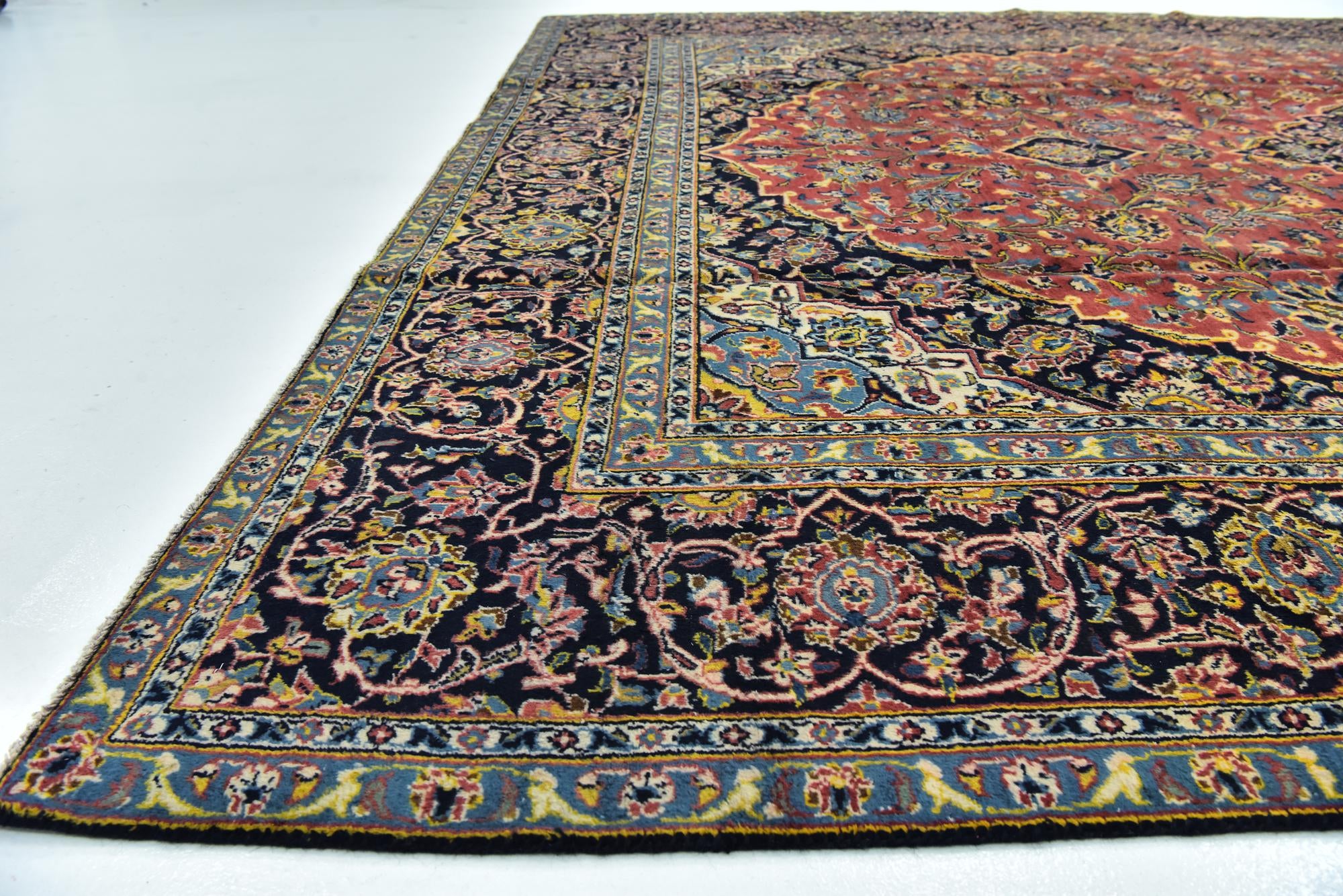 9' 7 x 12' 10 Hand Knotted Kashan Persian Wool Rug