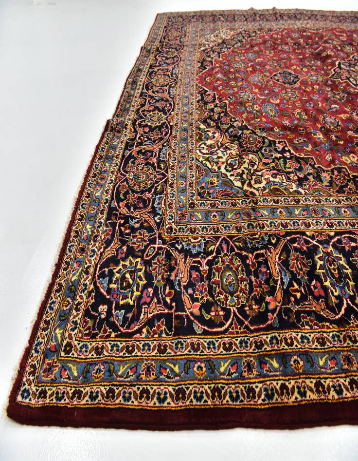 Detail image of 9' 9 x 13' 4 Hand Knotted Kashan Persian Wool Rug