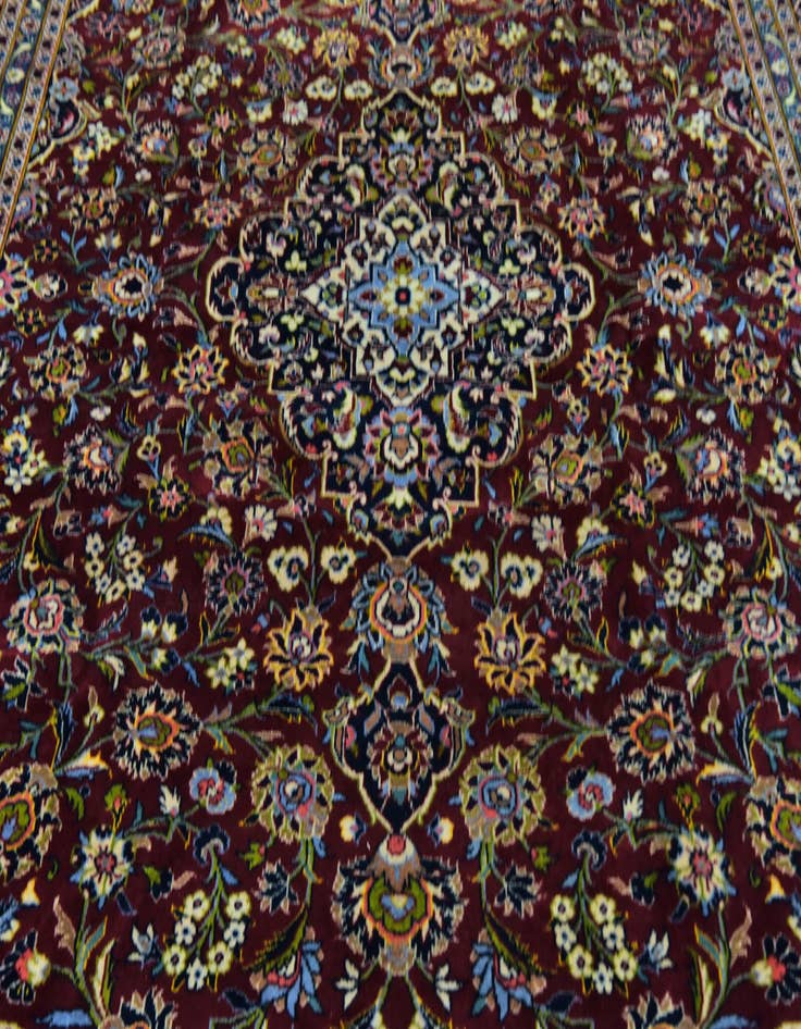 Detail image of 9' 8 x 12' 10 Hand Knotted Kashan Persian Wool Rug