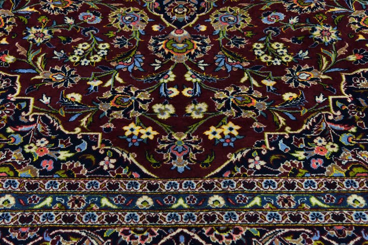 Detail image of 9' 8 x 12' 10 Hand Knotted Kashan Persian Wool Rug