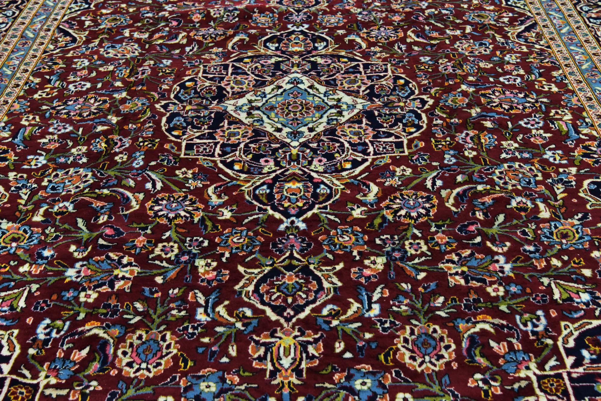 9' 7 x 13' 5 Hand Knotted Kashan Persian Wool Rug