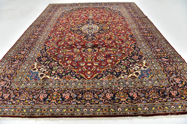 Detail image of 9' 7 x 13' Hand Knotted Kashan Persian Wool Rug