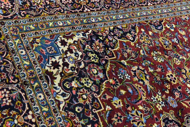 Detail image of 9' 7 x 13' Hand Knotted Kashan Persian Wool Rug