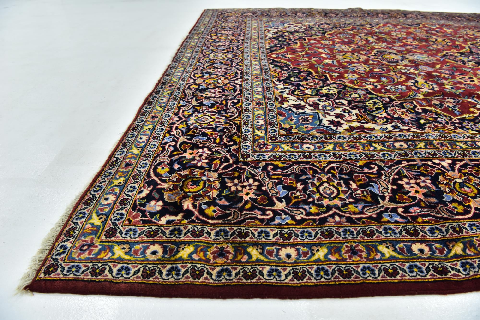 9' 7 x 13' Hand Knotted Kashan Persian Wool Rug