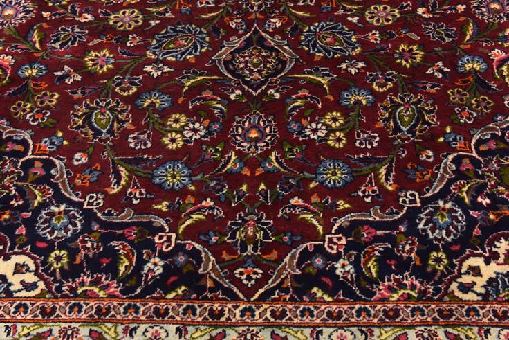 Detail image of 9' 8 x 13' 4 Hand Knotted Kashan Persian Wool Rug
