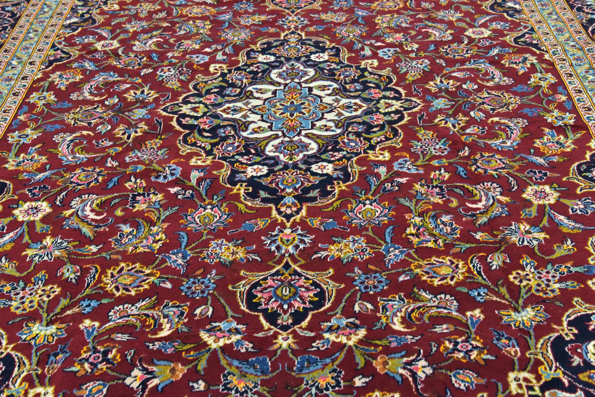 9' 9 x 13' Hand Knotted Kashan Persian Wool Rug