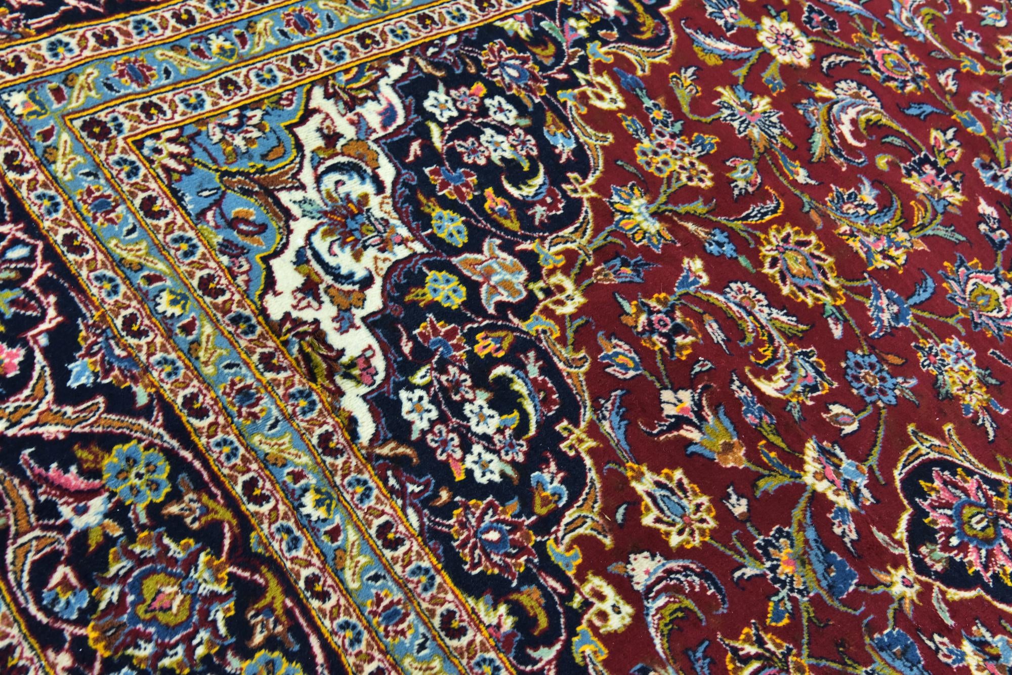 9' 9 x 13' Hand Knotted Kashan Persian Wool Rug