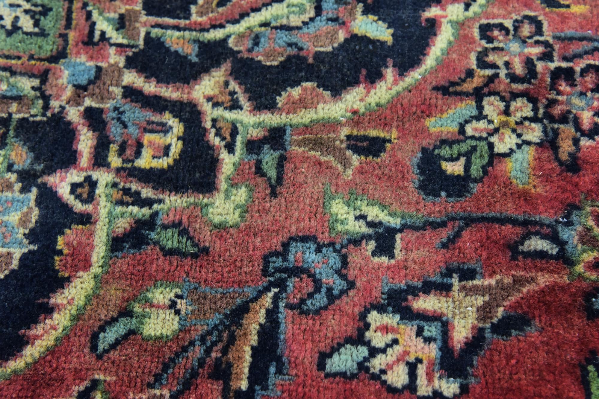 9' 7 x 12' 7 Hand Knotted Kashan Persian Wool Rug