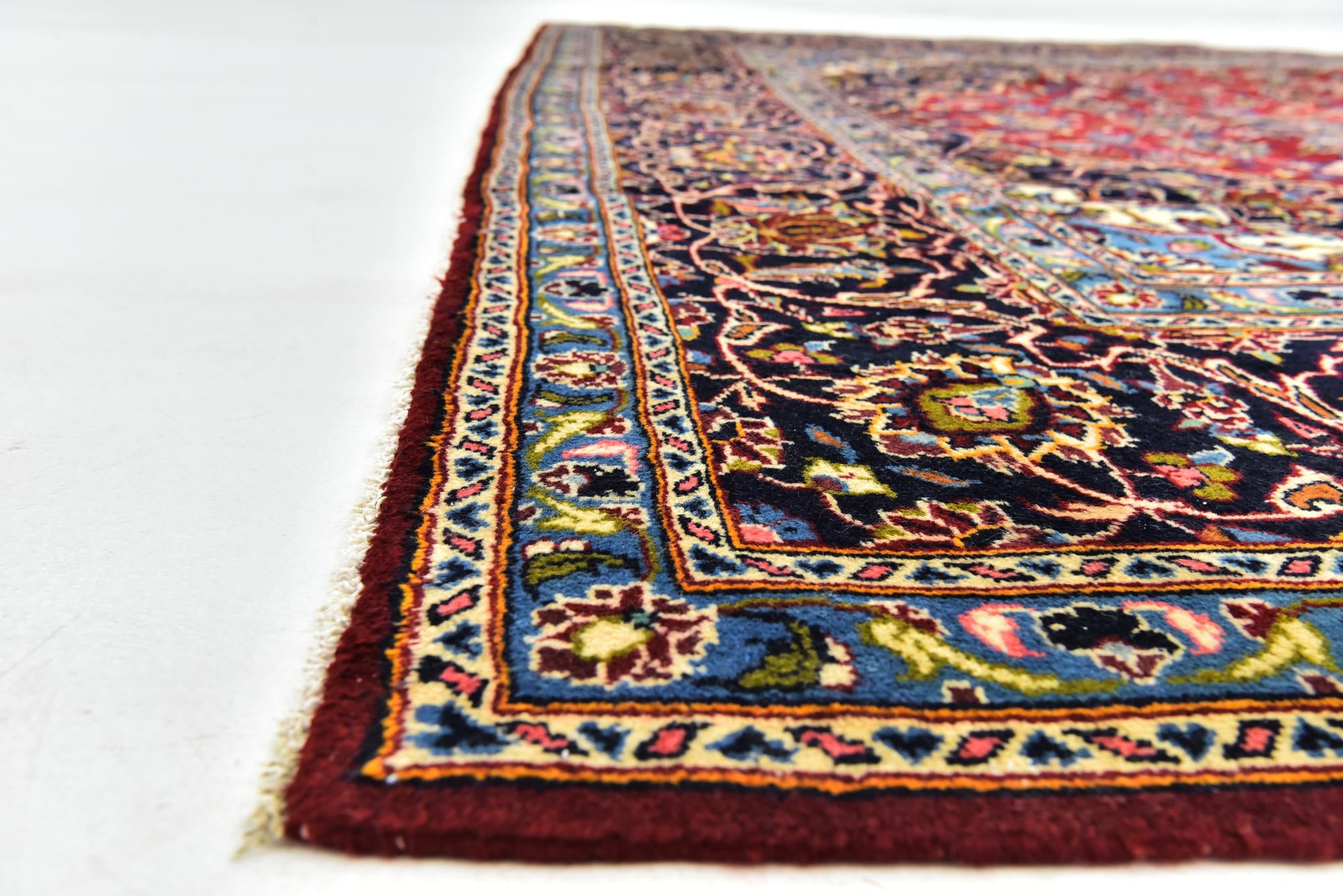 9' 7 x 12' 7 Hand Knotted Kashan Persian Wool Rug